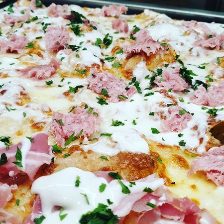 Goonies Pizza