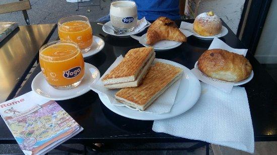 Mondi Caffe