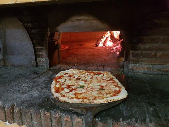 Pizzeria Suio di Cirillo Bernardo & Co.