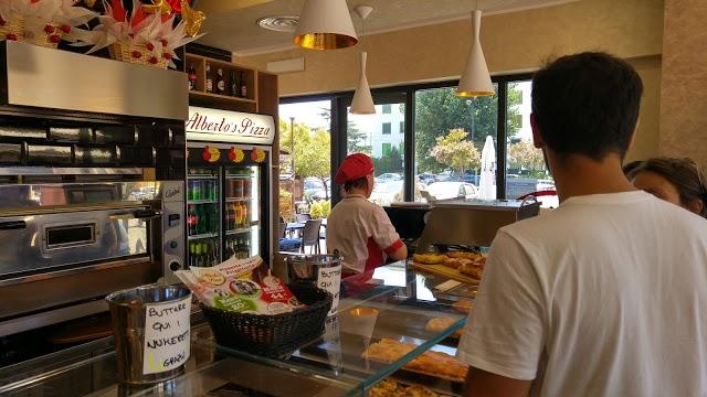 Alberto's Pizza