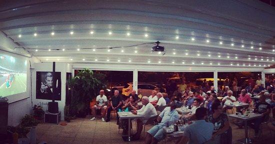 Madison Cafe