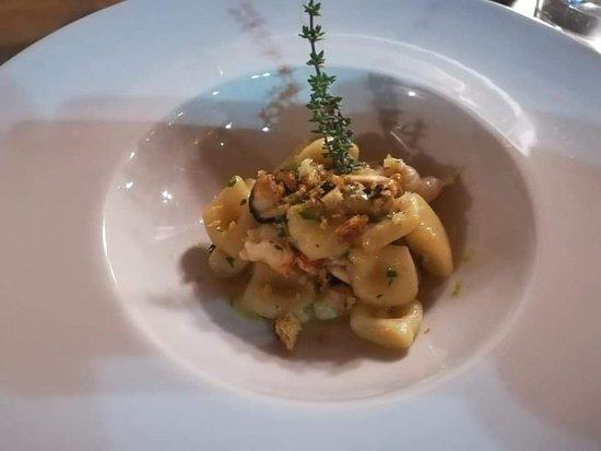 Famelico Restaurant