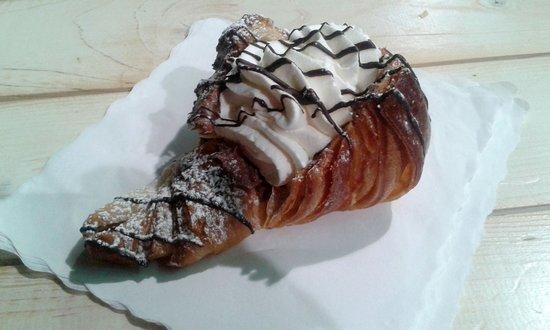Il Cornettone