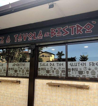 Tutti A Tavola Ar Bistro