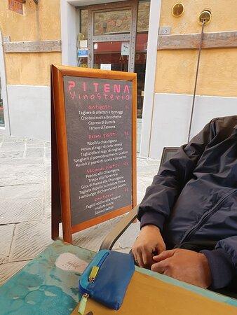 Pitena Lounge Bar