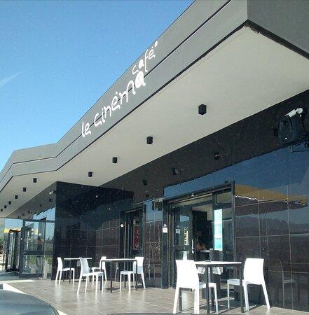 Le Cinema Caffe'