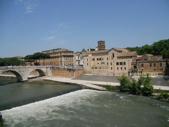 Tiber Village