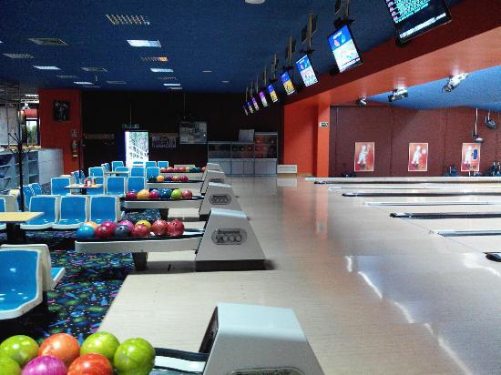 Olympia Bowling Atina