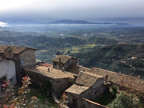 Resti del Castello Colonna di Olevano Romano