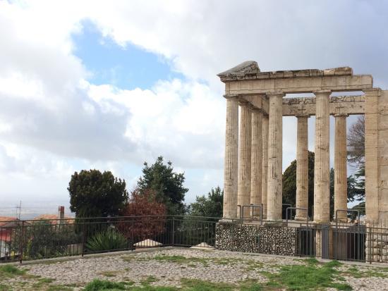 Tempio di Ercole a Cori a Monte