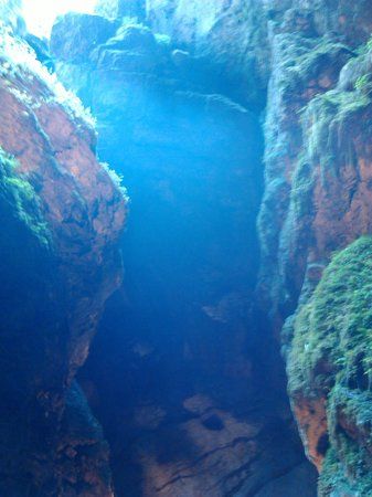 Grotta di Val De 'Varri
