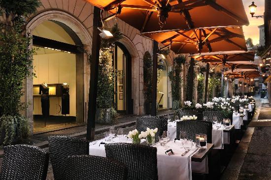 Café Romano