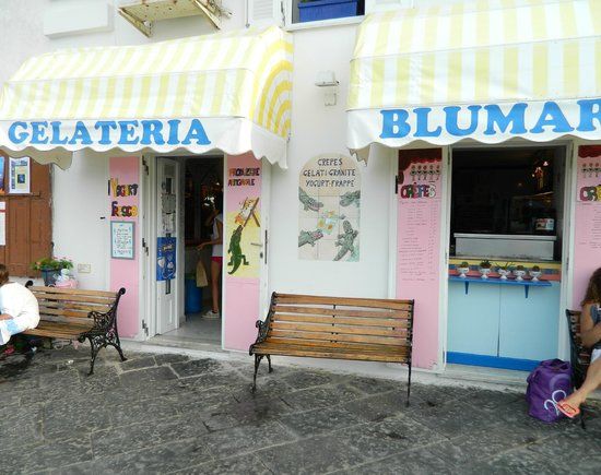 Blumarine